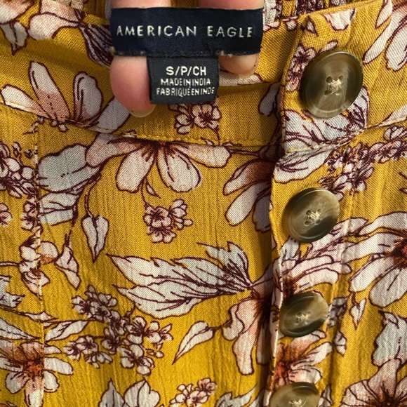 Mustard Cropped Floral Gaucho Pants - Picture 2 of 3